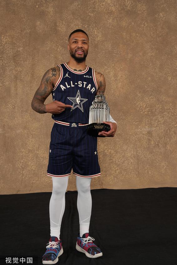 在前两局比 在前两局比