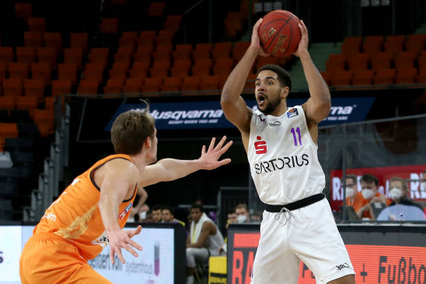 西班牙新星 西班牙新星