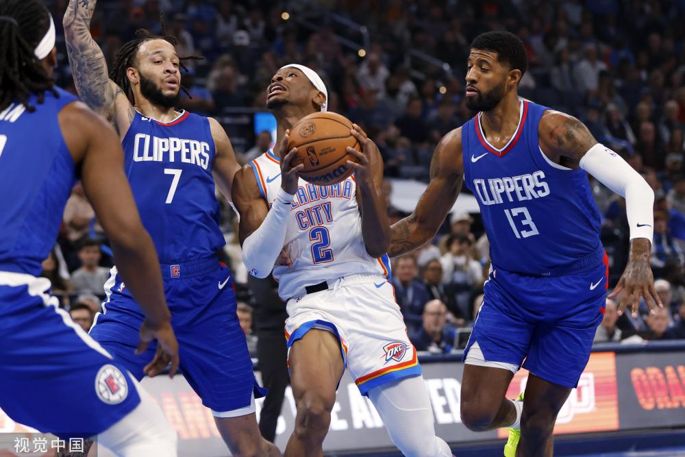 球赛场的激 球赛场的激