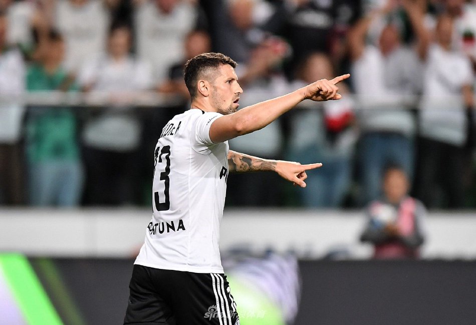 但在补时阶 但在补时阶